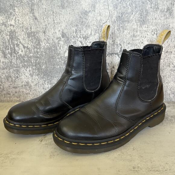 Dr Martens 2976 Felix Black Leather Chelsea Boots Women US 7 Men US 6 - Picture 1 of 9